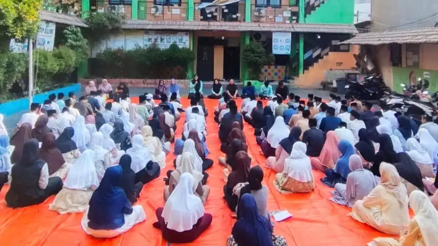 MABIT SMPIT Al-Qomar — Satu Malam Penuh Ibadah, Sejuta Makna untuk Generasi Qurani