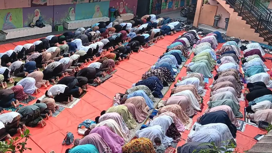 Khidmat dan Penuh Makna, Al-Qomar Muthmainnah Laksanakan Kegiatan Kurban Idul Adha 1447 H