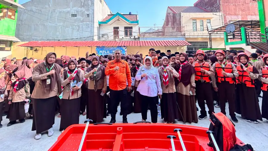 MPLS SD dan SMP Al-Qomar Diisi Simulasi Gempa dan Kebakaran Bersama BPBD Propinsi DKI Jakarta